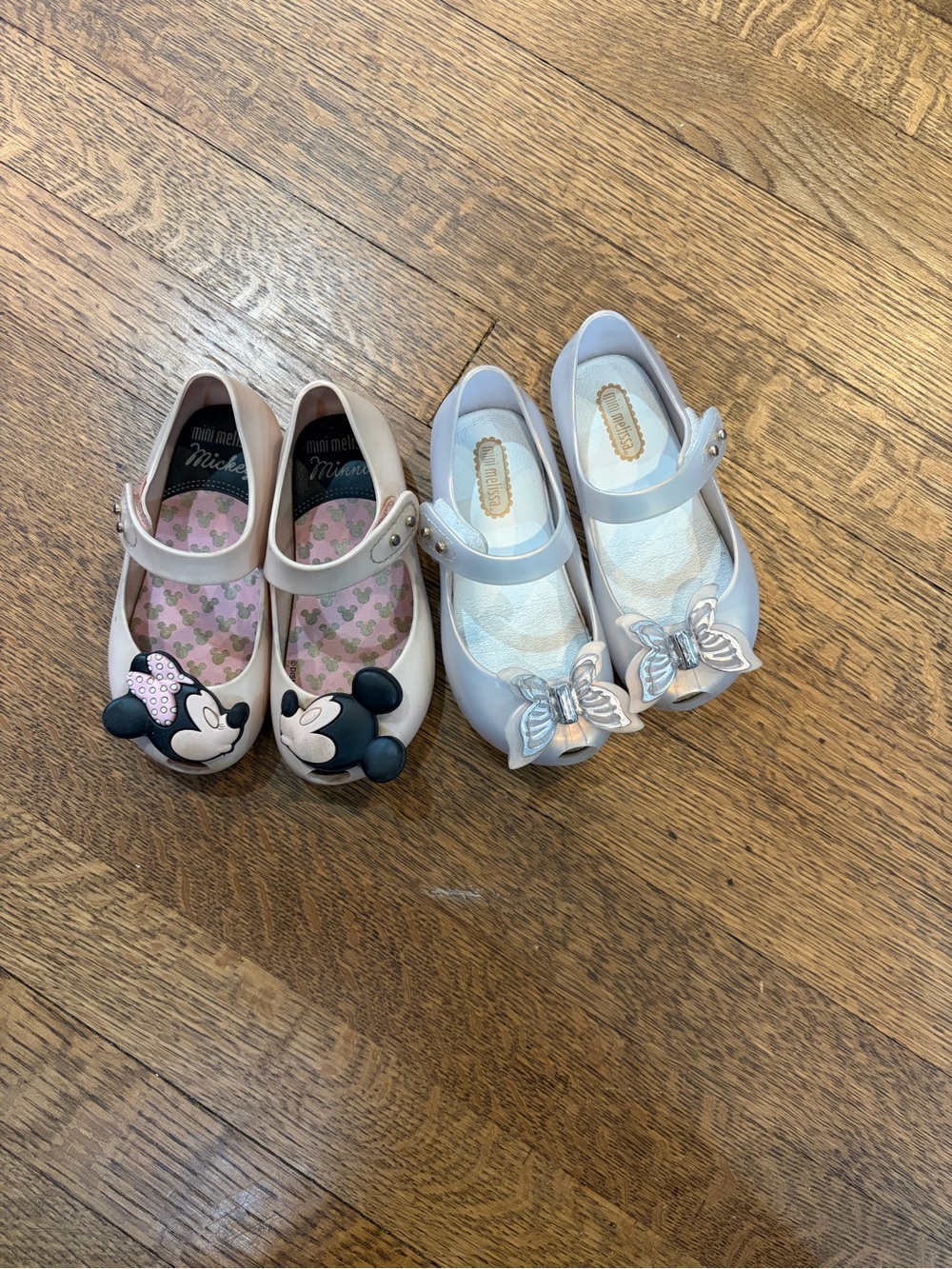 Mini Melissa toddler size 8 lot